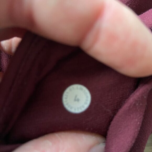 Lululemon Align Jogger 28" Cassis womens size 4 - Picture 8 of 10